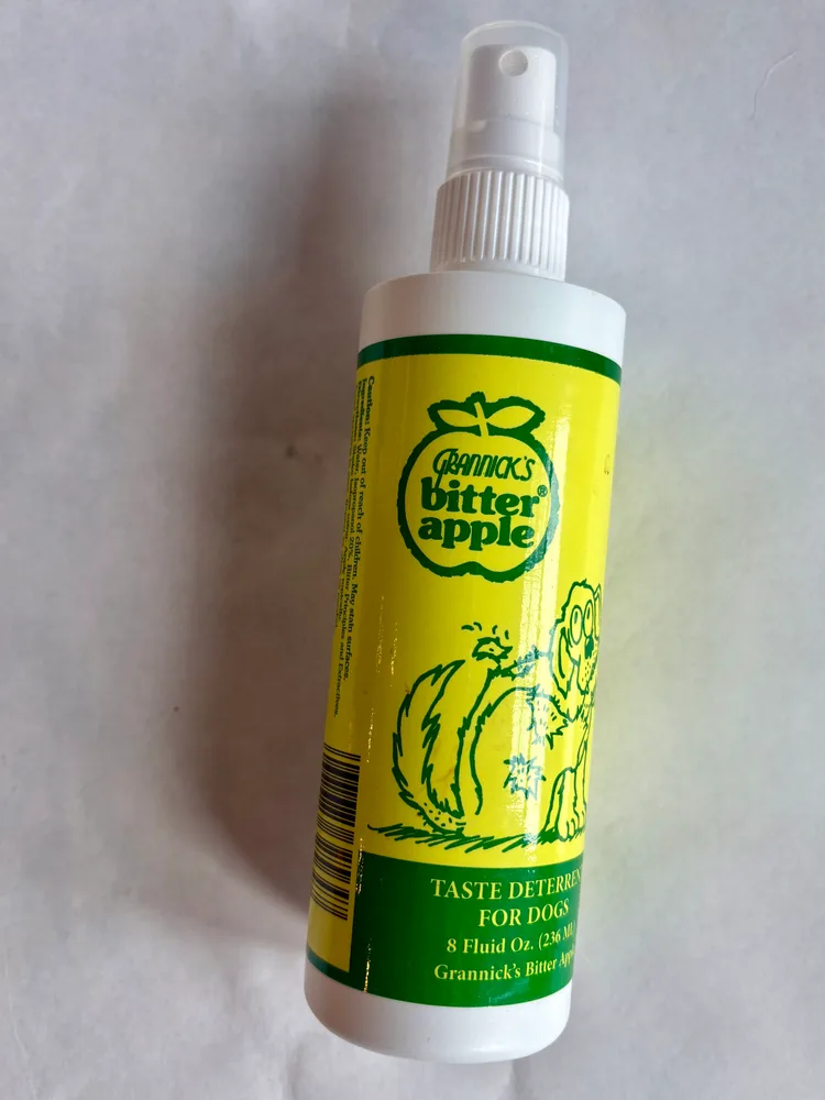 Grannick's Care Dogs Bitter Apple No Chew Spray 8oz