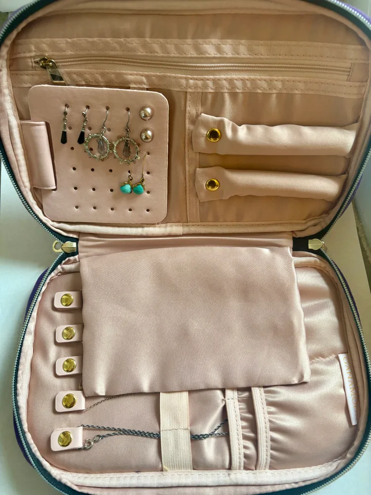 Teamoy Travel Jewelry Case for Women,Jewelry Storage Organizer for Necklace, Earrings, Bracelet, Purple