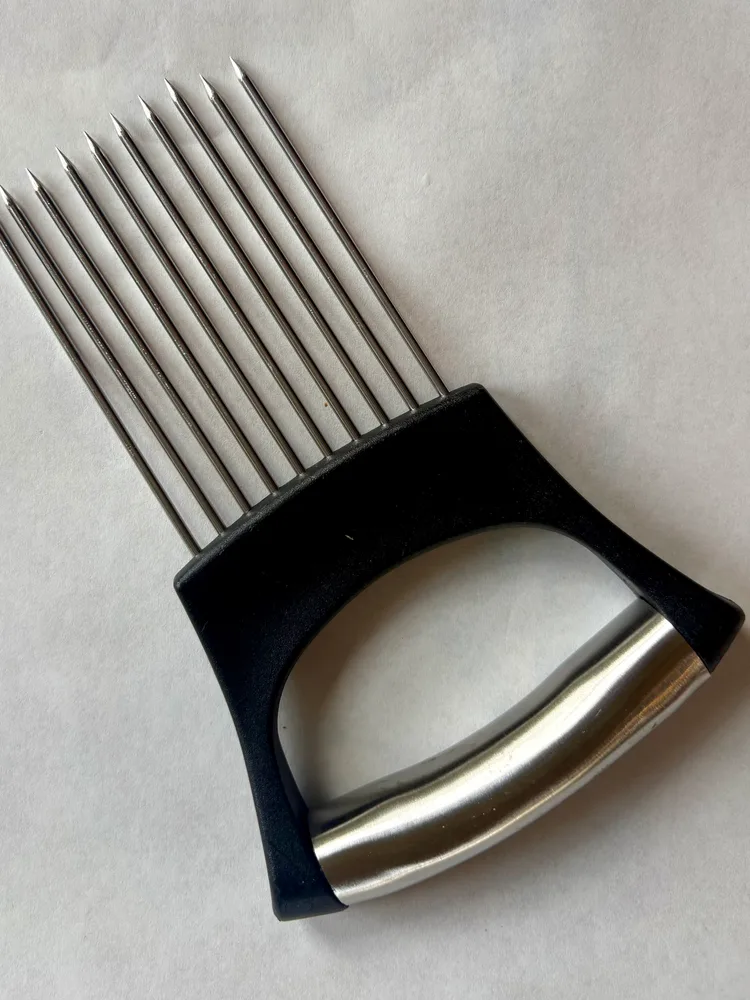 JAYVAR Onion Holder for Slicing, Onion Cutter Vegetable Chopper, Stainless Steel Tomato Slicer Vegetable Cutter for Potato, Avocados, Eggs, Food Slicer Assistant Tool for Fruit Lemon and Meat